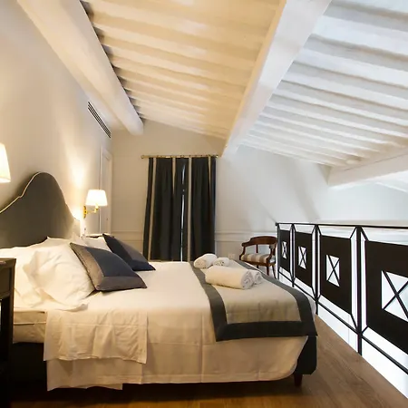 La Croce D'oro - Santa Croce Apartment *